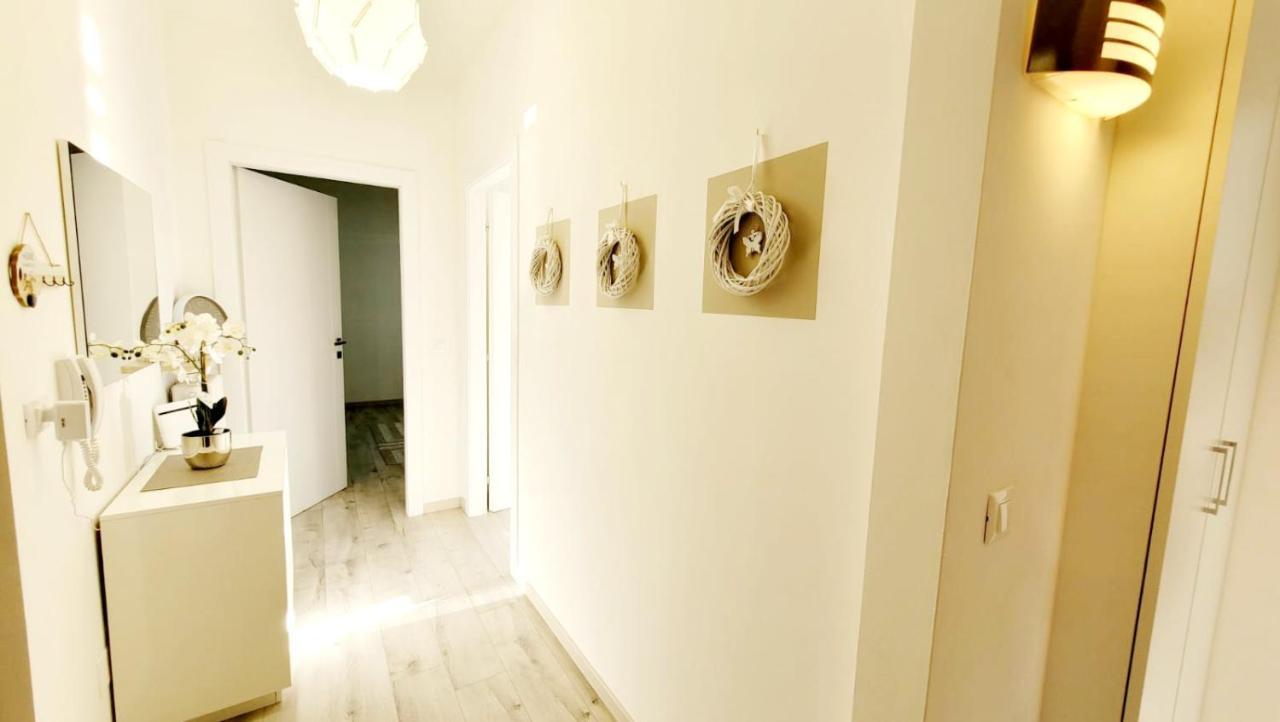 Appartamento Vicino Al Centro Adigeo E Fiera Verona Exteriör bild